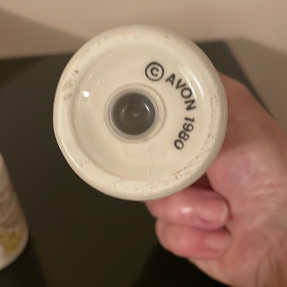 Avon Salt and Pepper Shakers 1980 Vintage Ceramic Printed Lettering Pattern - Picture 4 of 6